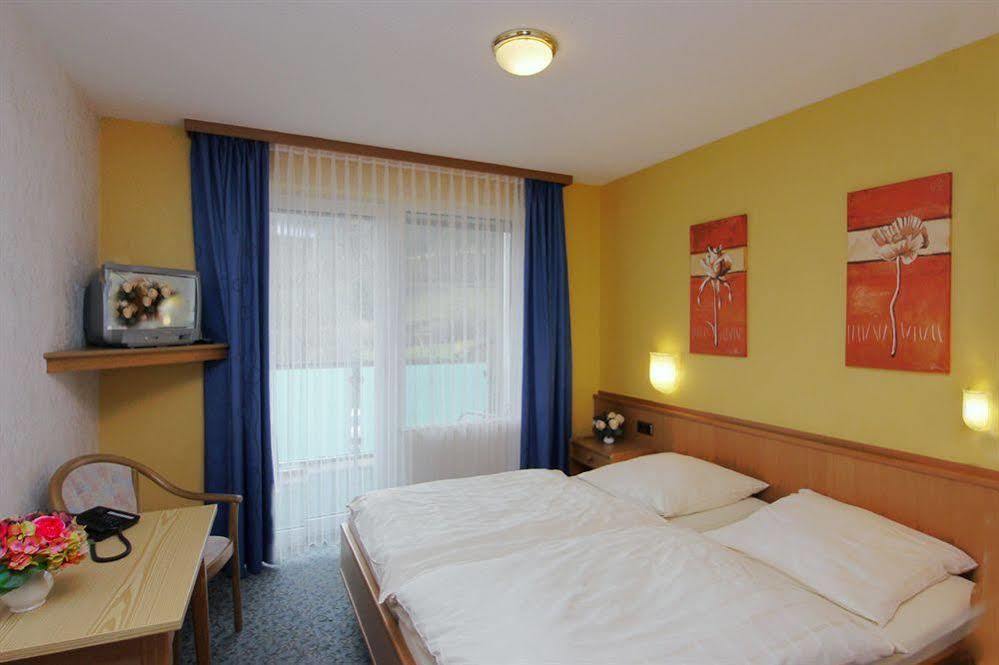 Hotel Hesborner Kuckuck Hallenberg Exterior foto